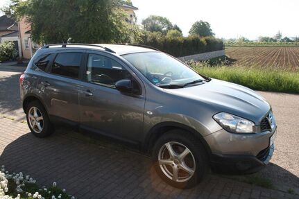 Nissan Qashqai+2