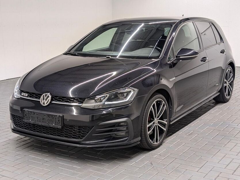 VW Golf 136.990 km 20.480 € Langenweddingen 39171
