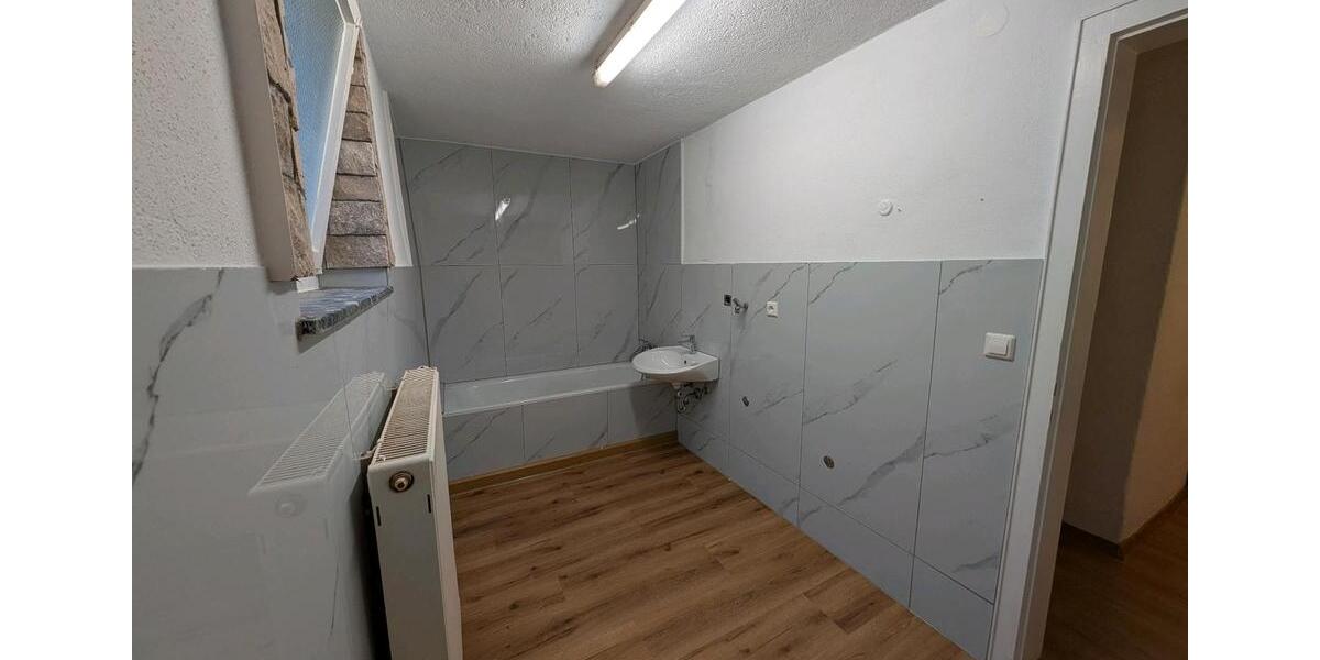 Etagenwohnung Murrhardt - 3 Zimmer, 88 m&sup2;, 950&euro; | Angebot:25612187