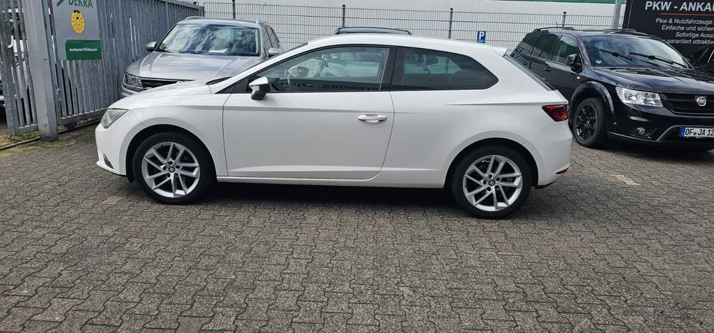 Seat Leon 108.968 km 7.990 &euro; Neu-Isenburg (FRANKFURT AM MAIN) 63263