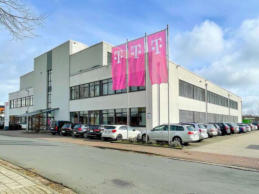 Büro in Westerstede 4.687 € 430 m² zimmer