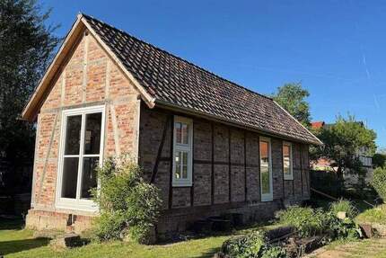 Haus Hann. Münden Gimte - 9 Zimmer, 240 m&sup2;, 300.000&euro; | Angebot:25408791