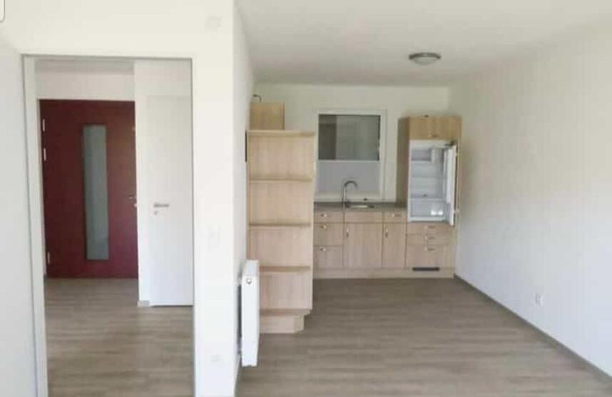 Barrierefreie 2-Zimmer-Wohnung mit Terrasse zu vermieten