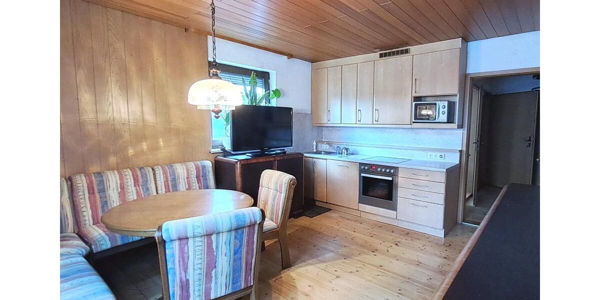 Doppelhaushälfte Marktredwitz - 6 Zimmer, 139 m&sup2;, 199.000&euro; | Angebot:27169732