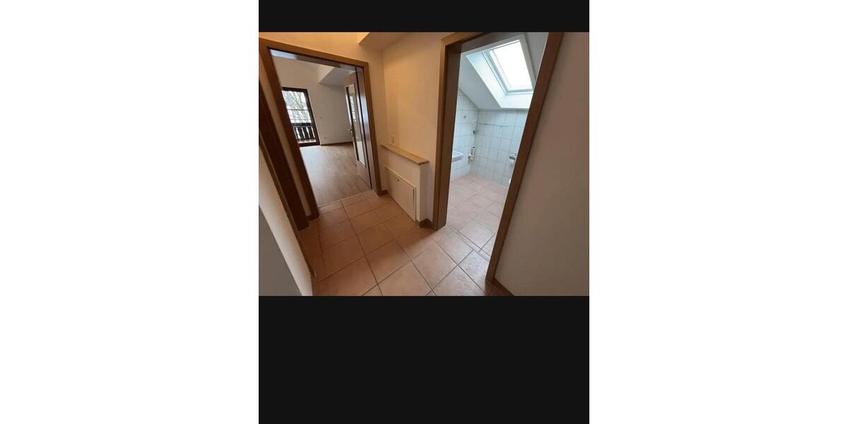 Dachgeschoßwohnung Bad Feilnbach - 2 Zimmer, 70 m&sup2;, 1.000&euro; | Angebot:25853958