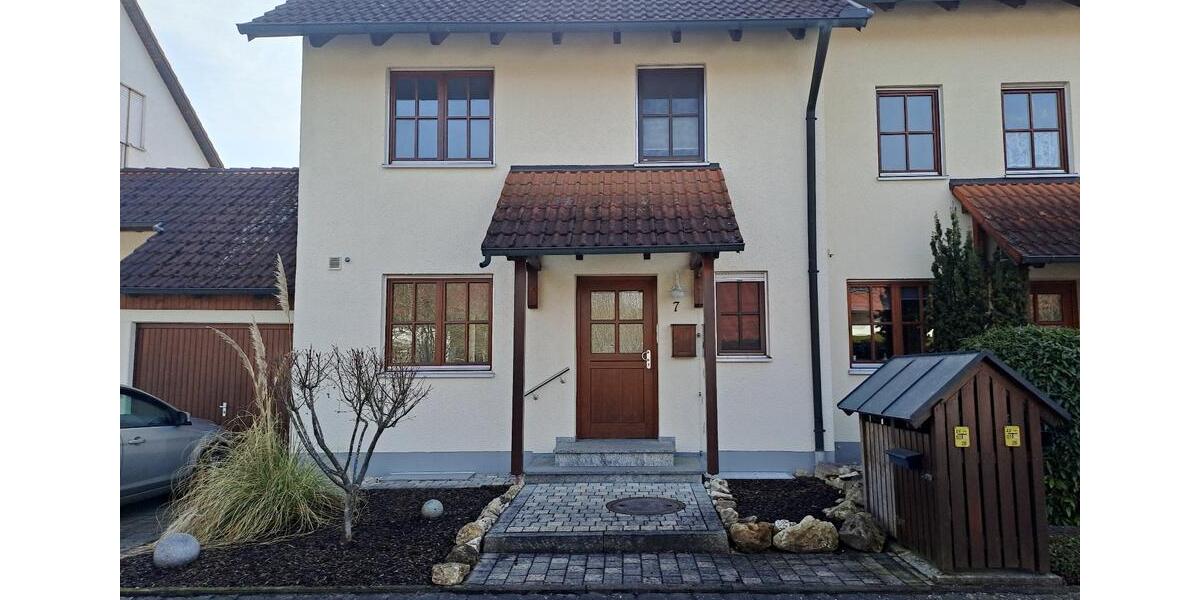 Reihenhaus Meitingen - 4.5 Zimmer, 130 m&sup2;, 1.670&euro; | Angebot:25831966