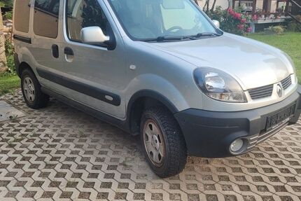Renault Kangoo 246.097 km 3.950 &euro; Mühlhausen / Thüringen - OT Seebach 99998