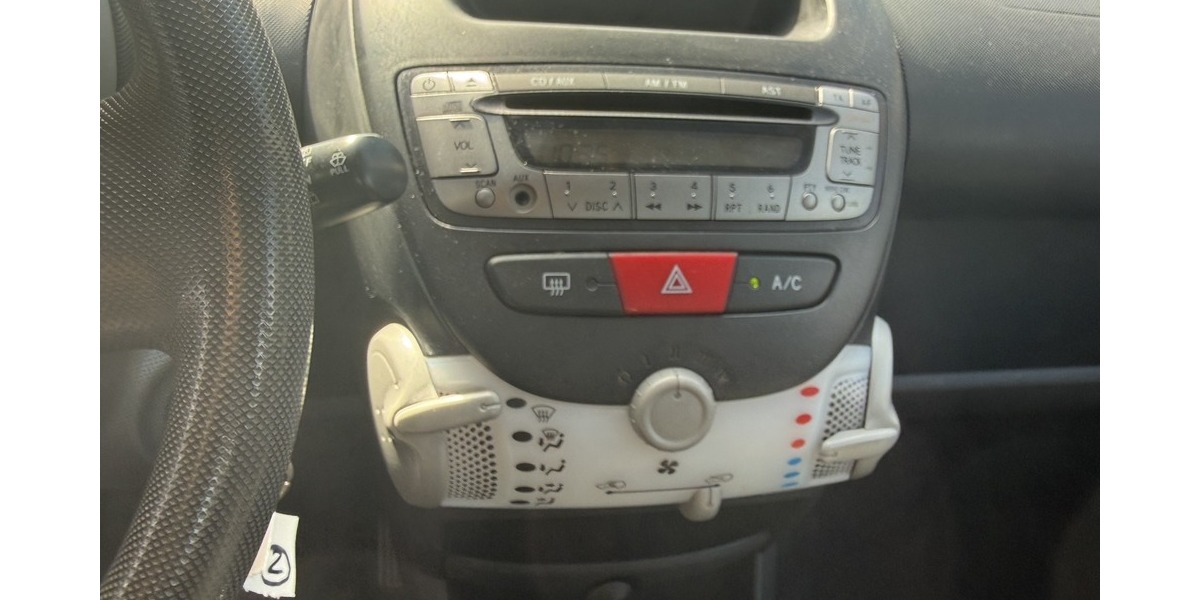Toyota Aygo Cool 124.800 km 1.990 &euro; Koblenz 56070