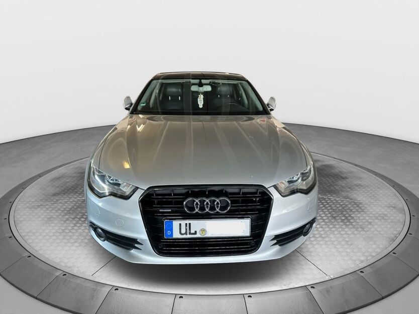 Audi A6 230.000 km 12.000 € Ulm 89077