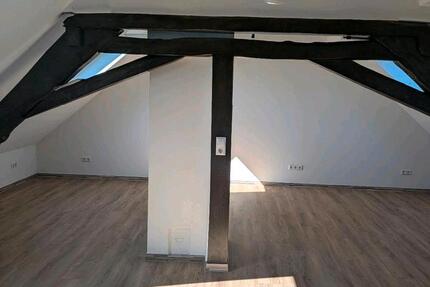 Haus Beltheim - 5 Zimmer, 130 m&sup2;, 850&euro; | Angebot:26699376