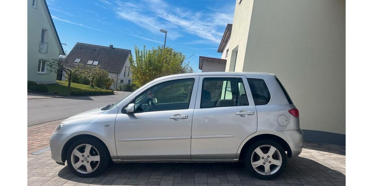 Mazda 2 119.000 km 1.700 &euro; Hohenroth 97618