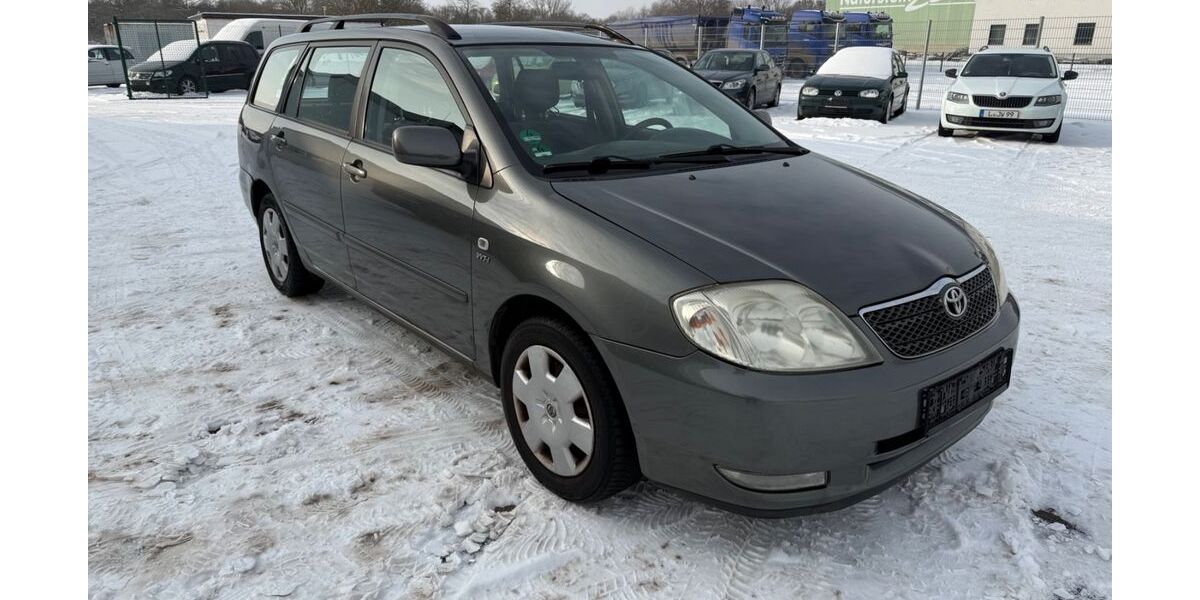 Toyota Corolla 212.944 km 3.500 &euro; Hohenmölsen 06679