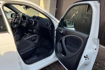 Smart ForFour 50.293 km 14.800 &euro; Hofbieber 36145