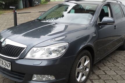 Skoda Octavia 318.000 km 2.999 &euro; Ulrichstein 35327