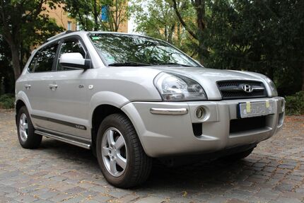 Hyundai TUCSON 131.000 km 6.000 &euro; Berlin 10785