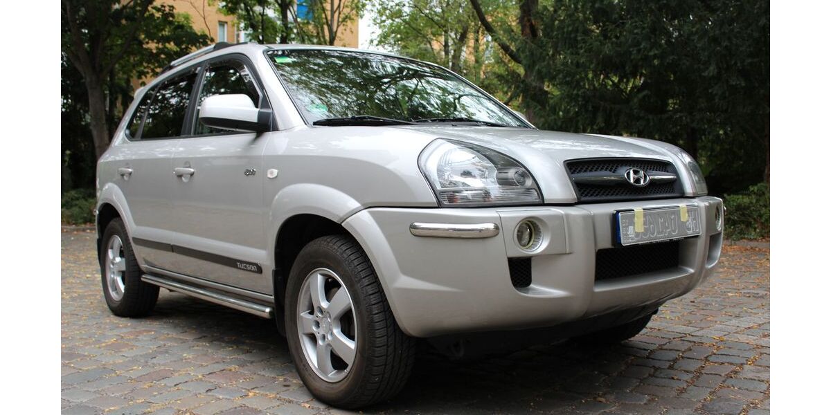 Hyundai TUCSON 131.000 km 6.000 &euro; Berlin 10785