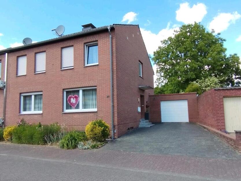 Schönes Haus in Erkelenz-Lövenich (ruhige Gegend)