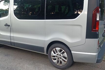 Opel Vivaro 150.000 km 18.500 € Lindau 88131