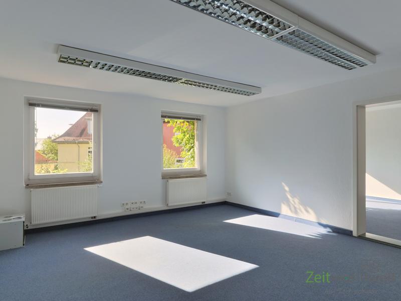 (13649_01) Erfurt: kleine bezugsfertig renovierte 3-Zi-Büroeinheit mit Einbauküche, Dusche, in ruhiger Randlage 3 zimmer
