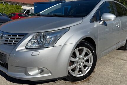 Toyota Avensis 136.189 km 3.990 &euro; Kumhausen 84036