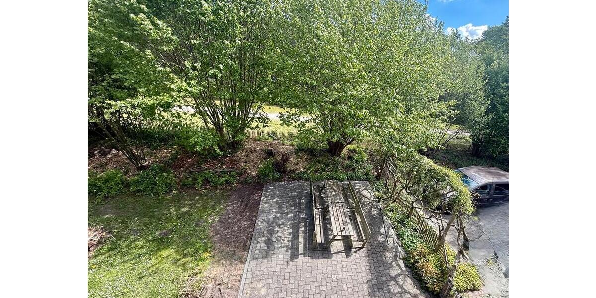 Einfamilienhaus Barmstedt - 10 Zimmer, 400 m&sup2;, 749.000&euro; | Angebot:27008825
