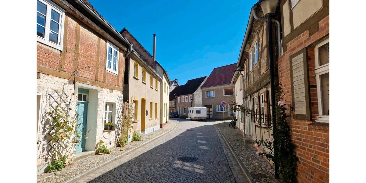 Einfamilienhaus Seehausen (Altmark) - 5 Zimmer, 100 m&sup2;, 29.000&euro; | Angebot:23057248