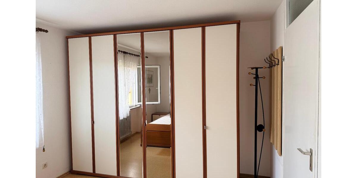 Etagenwohnung Stuttgart Bad Cannstatt - 2 Zimmer, 63 m&sup2;, 330.000&euro; | Angebot:26858228