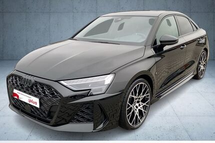 Audi RS3 9.900 km 66.430 &euro; Saal a.d. Donau 93342