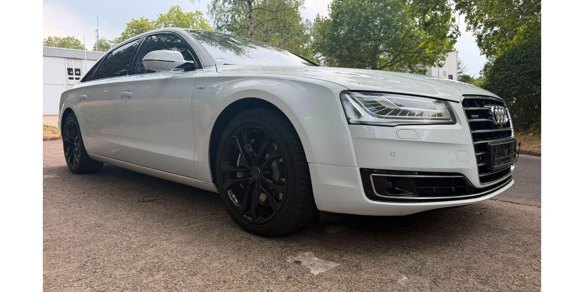 Audi A8 330.000 km 14.900 &euro; Frankfurt am Main 60598