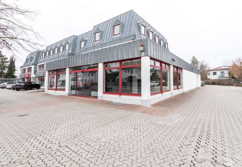 Büro in Ingolstadt 2.905,12 € 400 m²
