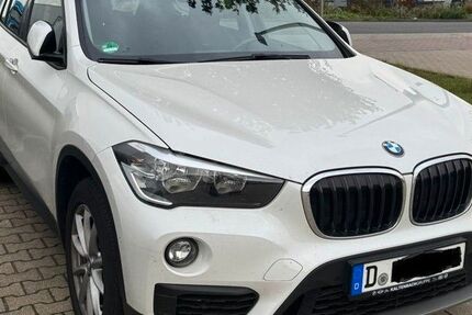 BMW X1 99.000 km 18.000 € Düsseldorf 40213