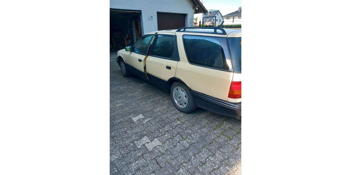 Ford Scorpio 147.242 km 2.000 &euro; Altenbeken 33184