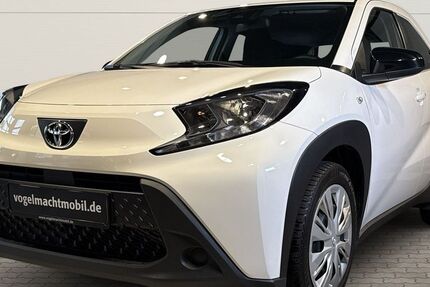 Toyota Aygo (X) 40.300 km 14.740 € Korbach 34497