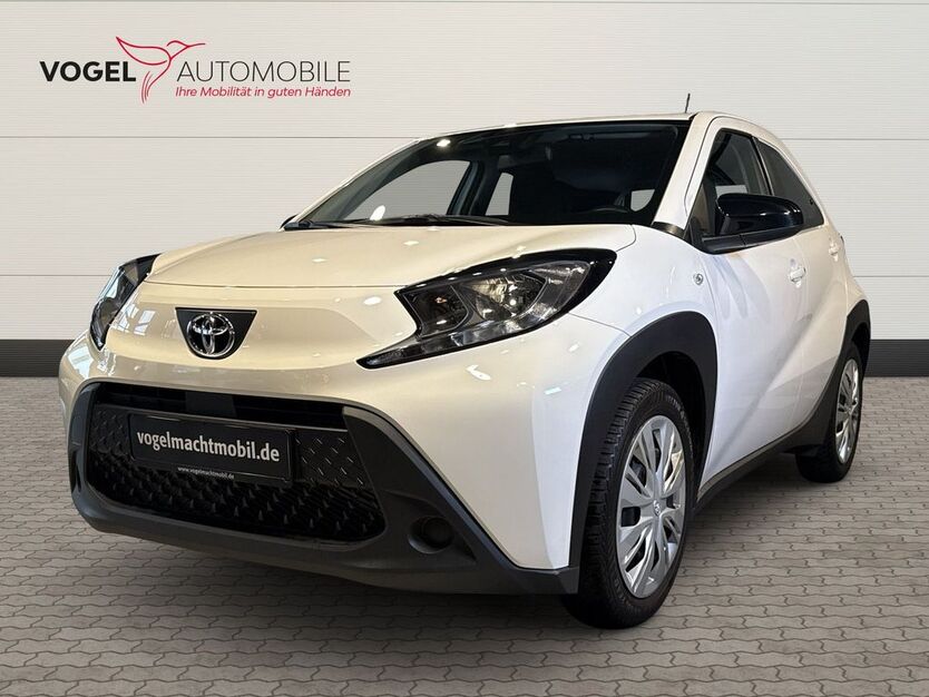 Toyota Aygo (X) 40.300 km 14.740 € Korbach 34497