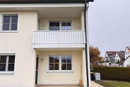 Haus zum Mieten in Röhrmoos 2.300 € 167 m² 5.5 zimmer