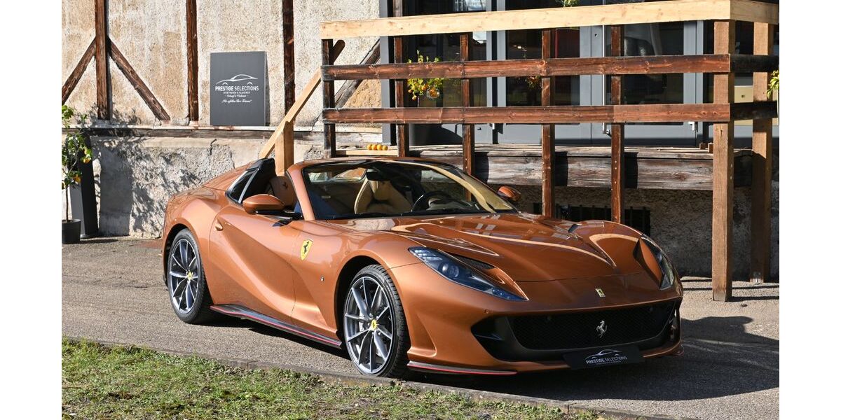 Ferrari 812 13.300 km 465.000 &euro; Freiburg 79108