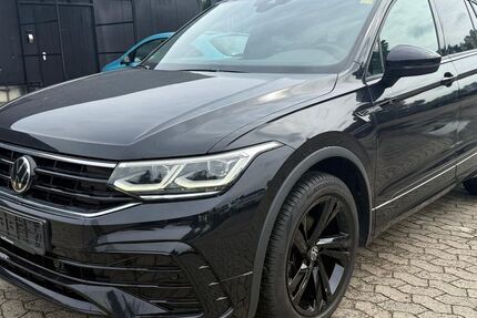 VW Tiguan 128.403 km 24.990 &euro; Braunschweig 38122