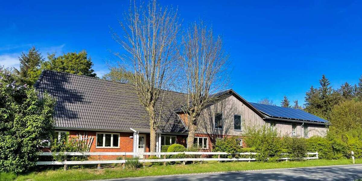 Haus zum Kaufen in Lütjenholm 890.000 € 300 m² 12 zimmer