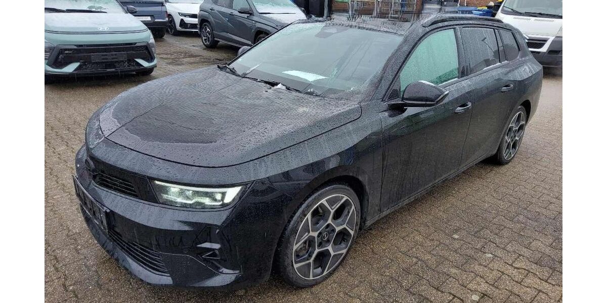 Opel Astra 79.740 km 24.490 &euro; Brunsbüttel 25541