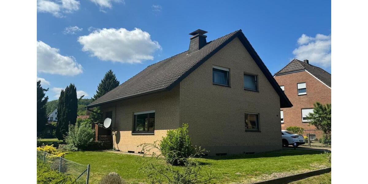 Einfamilienhaus Hiddenhausen - 6 Zimmer, 180 m&sup2;, 450.000&euro; | Angebot:26337298