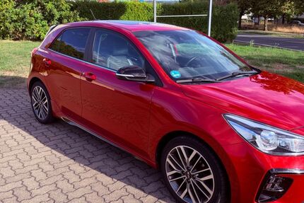 Kia Rio 84.000 km 9.999 &euro; Saarbrücken 66123