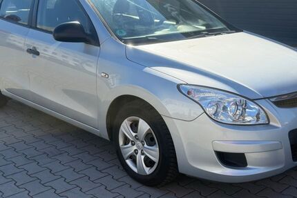 Hyundai i30 14.232 km 1.200 &euro; Gelsenkrichen 45884