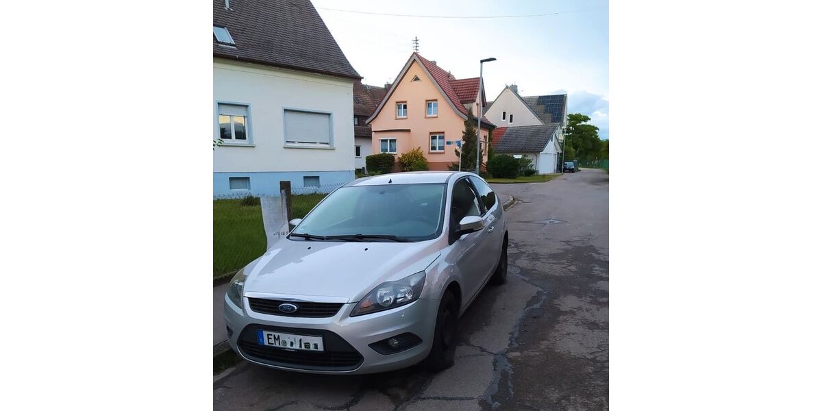Ford Focus 182.339 km 3.500 &euro; Reute 79276