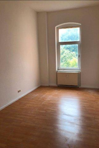 Etagenwohnung Döbeln - 2 Zimmer, 65 m&sup2;, 377&euro; | Angebot:26665613