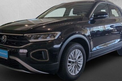 VW T-Roc 10.678 km 25.880 € Hohenwestedt 24594