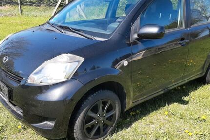 Daihatsu Sirion 127.000 km 1.999 € Chemnitz 09131