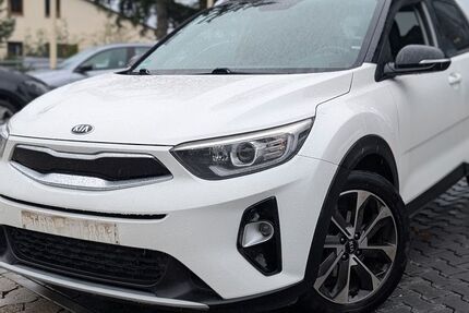 Kia Stonic 115.150 km 11.900 € Mainz 55128