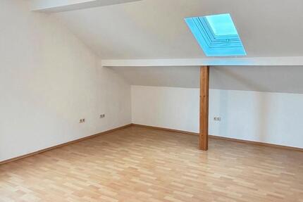 Wohnung Alteglofsheim - 6 Zimmer, 86 m&sup2;, 700&euro; | Angebot:26383222