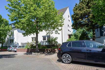 Haus zum Kaufen in Langenfeld-Zentrum 589.000 € 168 m²
