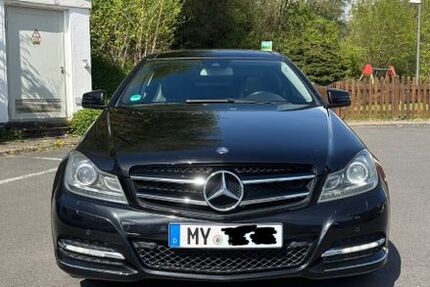 Mercedes-Benz C 250 140.000 km 12.750 &euro; Nickenich 56645